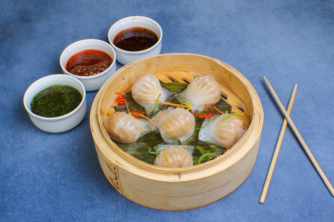 Chilli Basil Chicken Dimsum